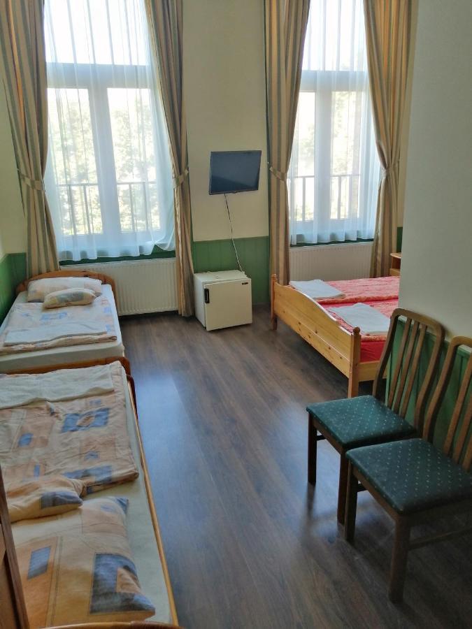 Kisfaludy Vendeghaz -Suemeg- Buitenkant foto